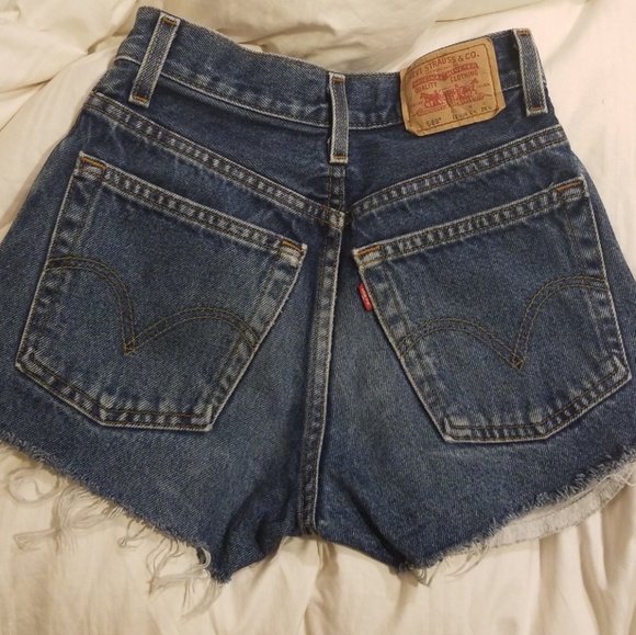 Levi's Pants - High waisted Levi's Rare Small Size 23